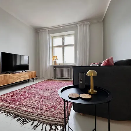 Hello - Kruunuhaka Apartman